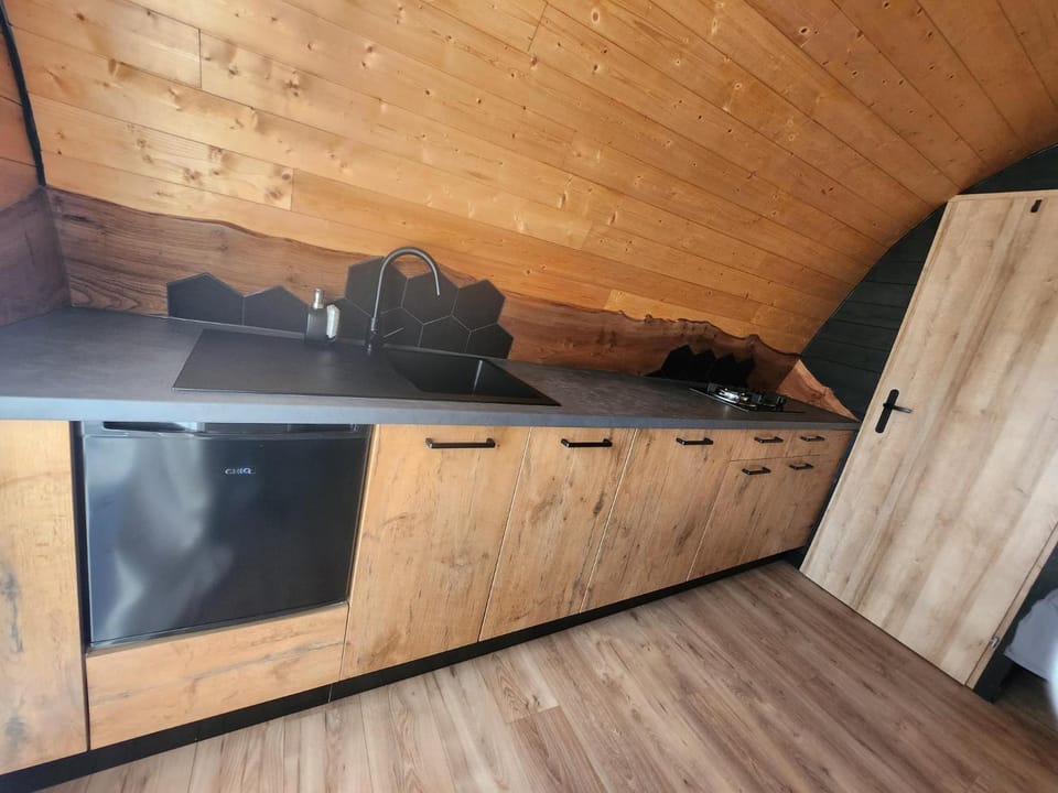La cabane entre les cimes Luxury tent in Occitanie