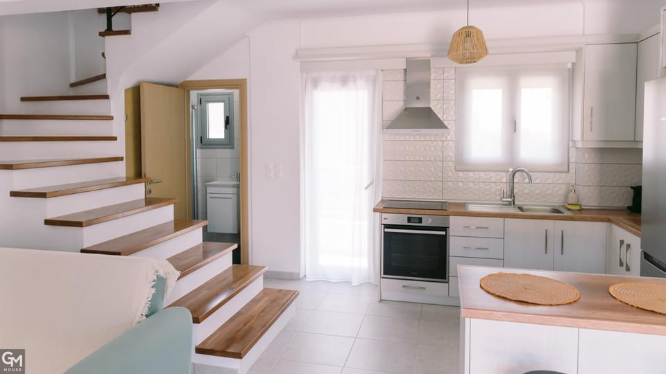 GMhouse House in Peloponnese, Western Greece and the Ionian