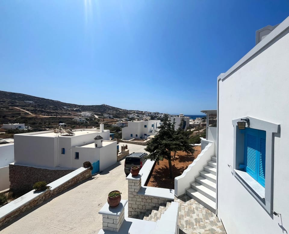 Property building, View (from property/room), Decorative detail, Sea view