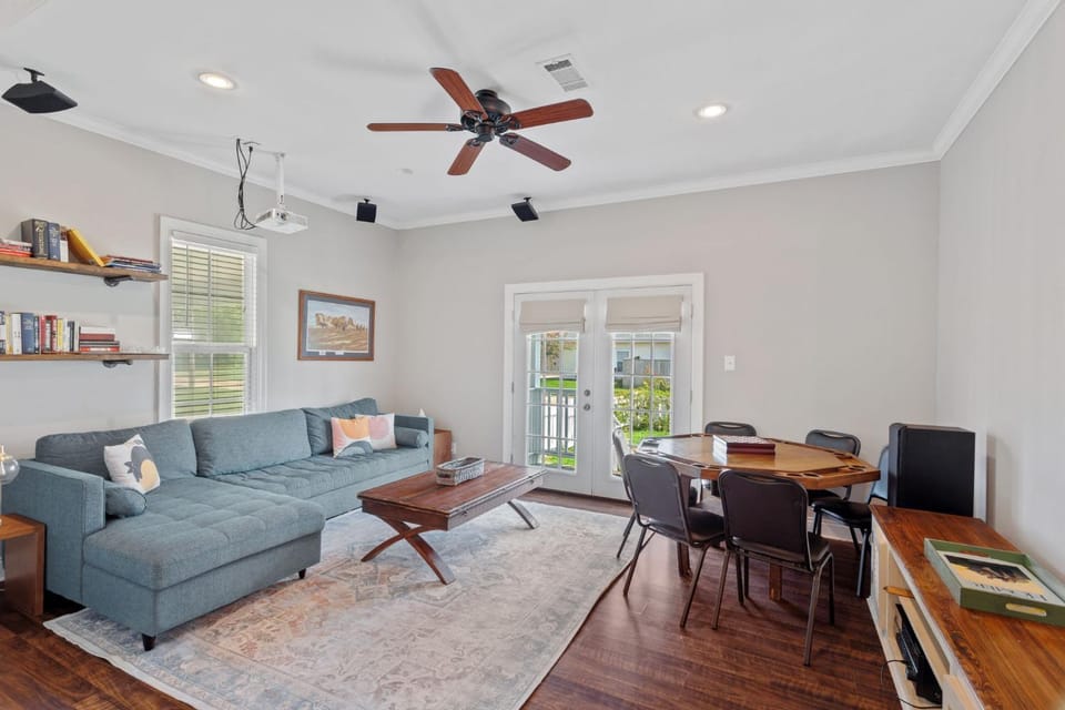 Downtown 3 Bedroom Home House in Lake Charles