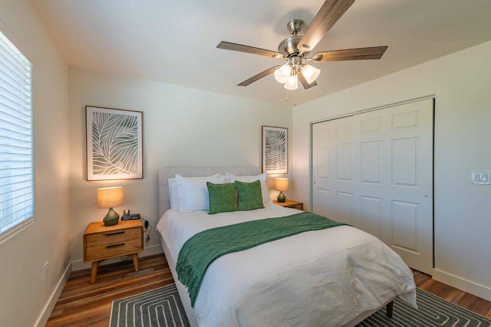 Bed, Bedroom
