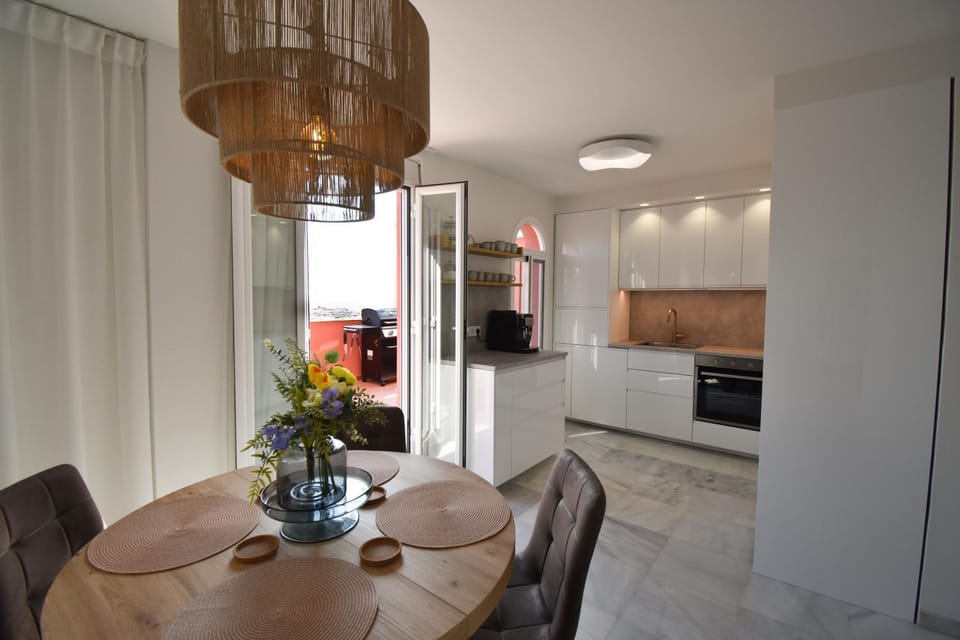 Dining area, kitchen, kitchen
