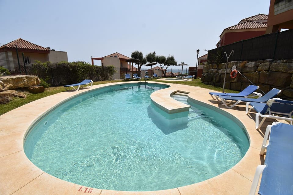 Pool view, Swimming pool