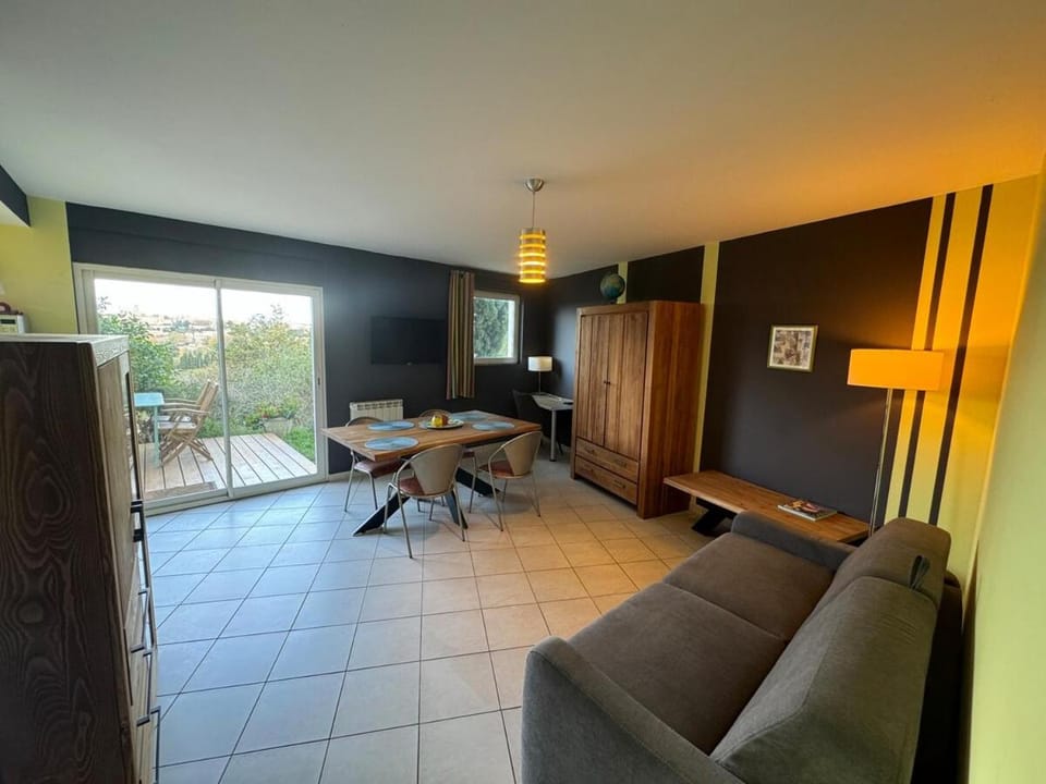 Le Mirador Apartment in Béziers