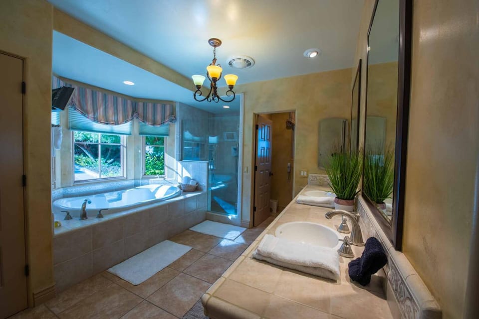 Bathroom, Bath