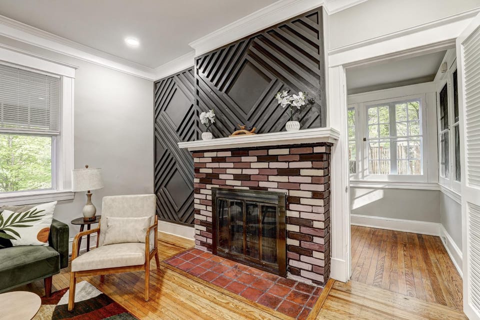 Hilltop retreat - Large pool Villa in Woodlawn