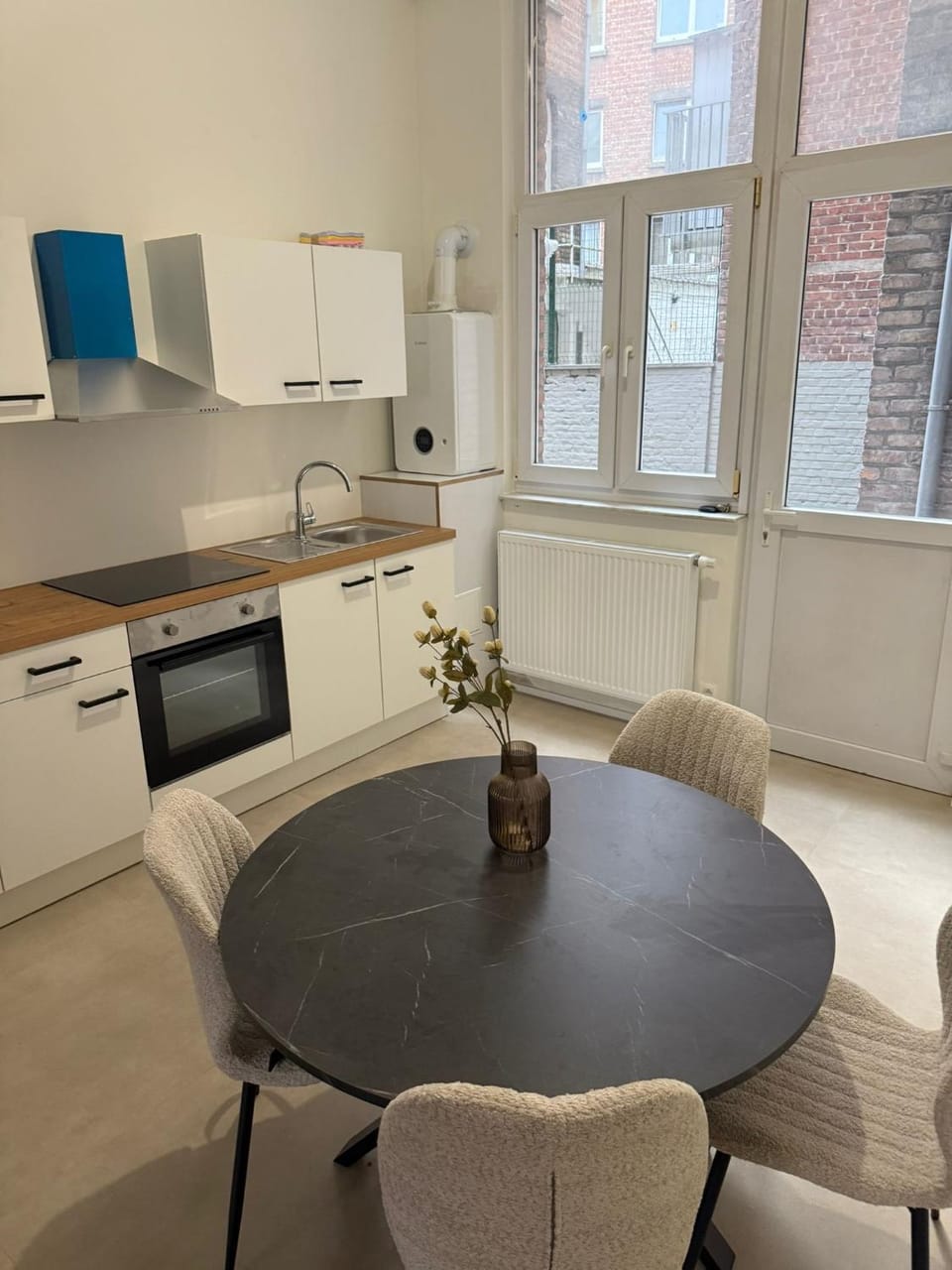 Luxury Riverfront Apartment near La Meuse Apartment in Liège