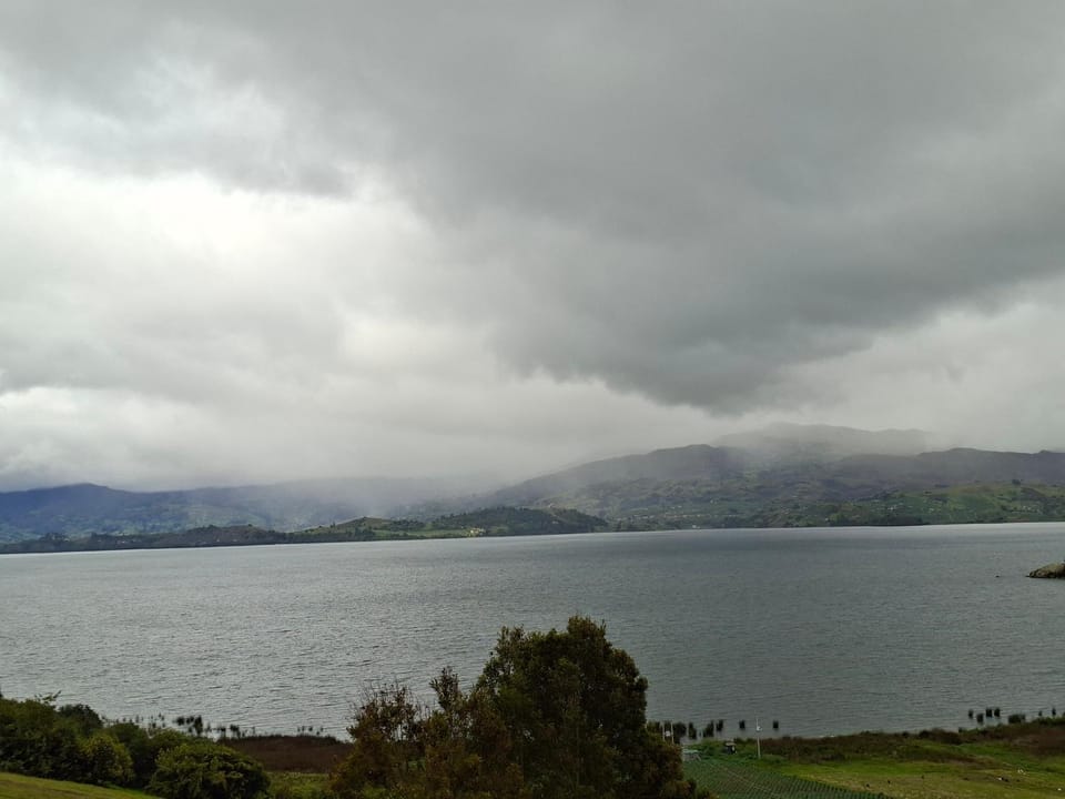 Nearby landmark, Day, Lake view