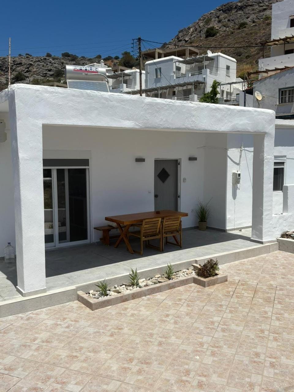 Lefkes Beach Suite Apartment in Kea-Kythnos