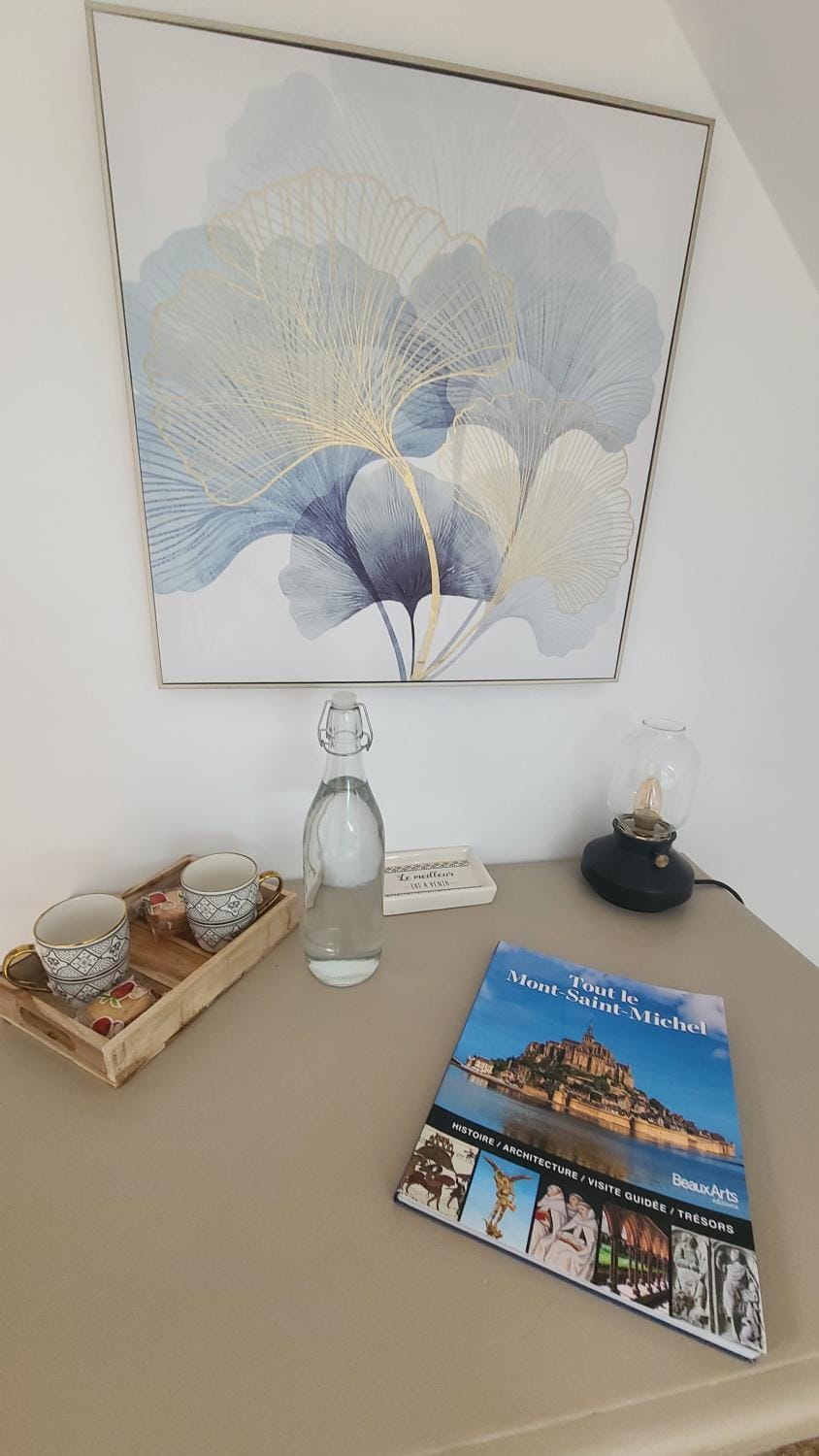 Chambre Mer'veille proche Mont Saint Michel Bed and Breakfast in Brittany