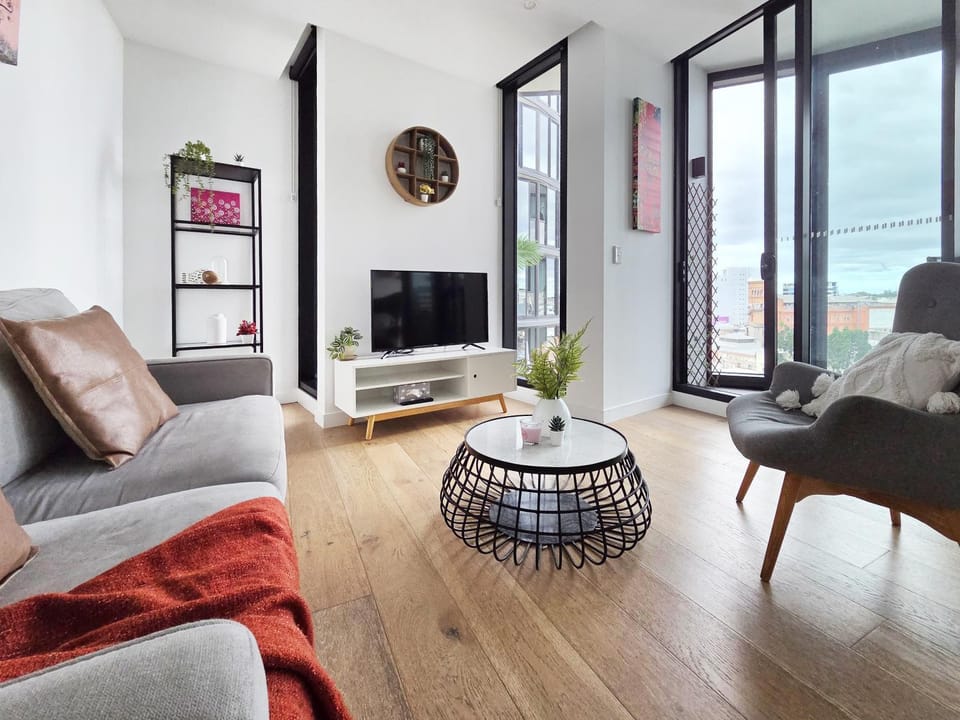 2BR Fortitude Valley with Pool Gym and Parking Apartment in Brisbane