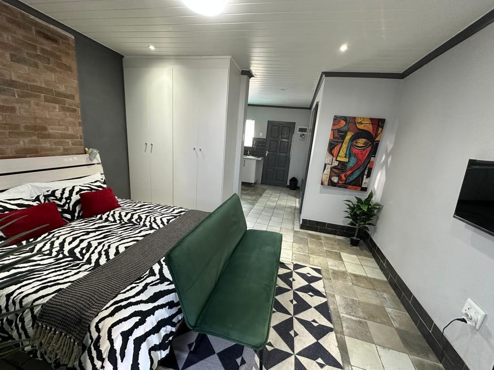 Blade Flatlet Apartment in Cape Town