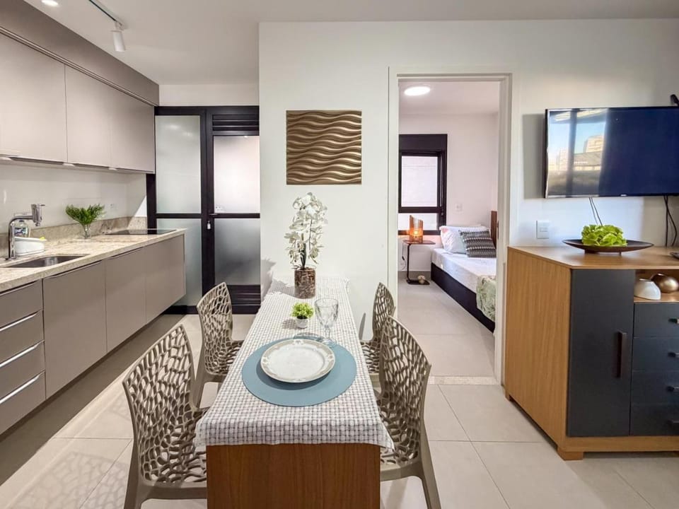 TV and multimedia, Kitchen or kitchenette, Living room, Dining area