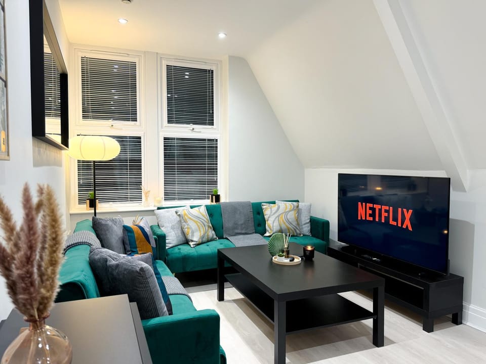 Modern & Relaxed 2 Bed Apartment Near City Centre Apartment in Cardiff