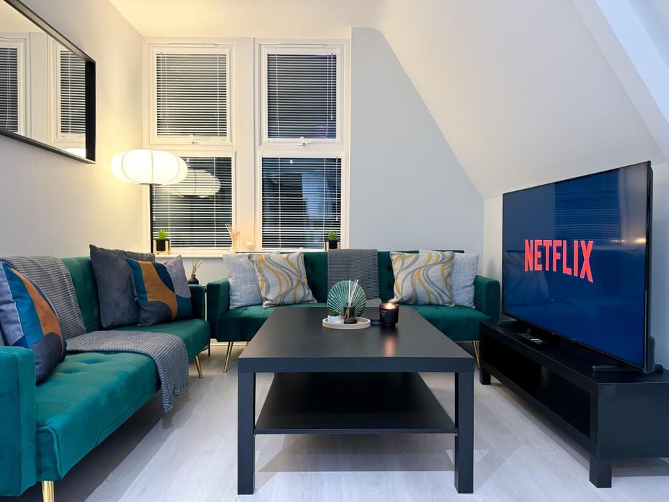 Modern & Relaxed 2 Bed Apartment Near City Centre Apartment in Cardiff