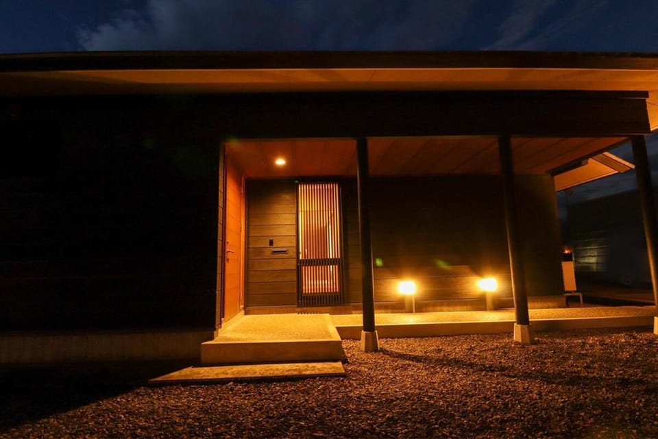 Property building, Night