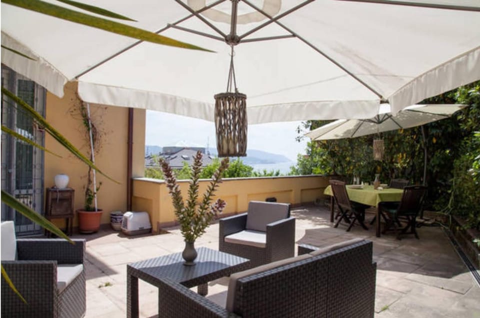 View (from property/room), Balcony/Terrace