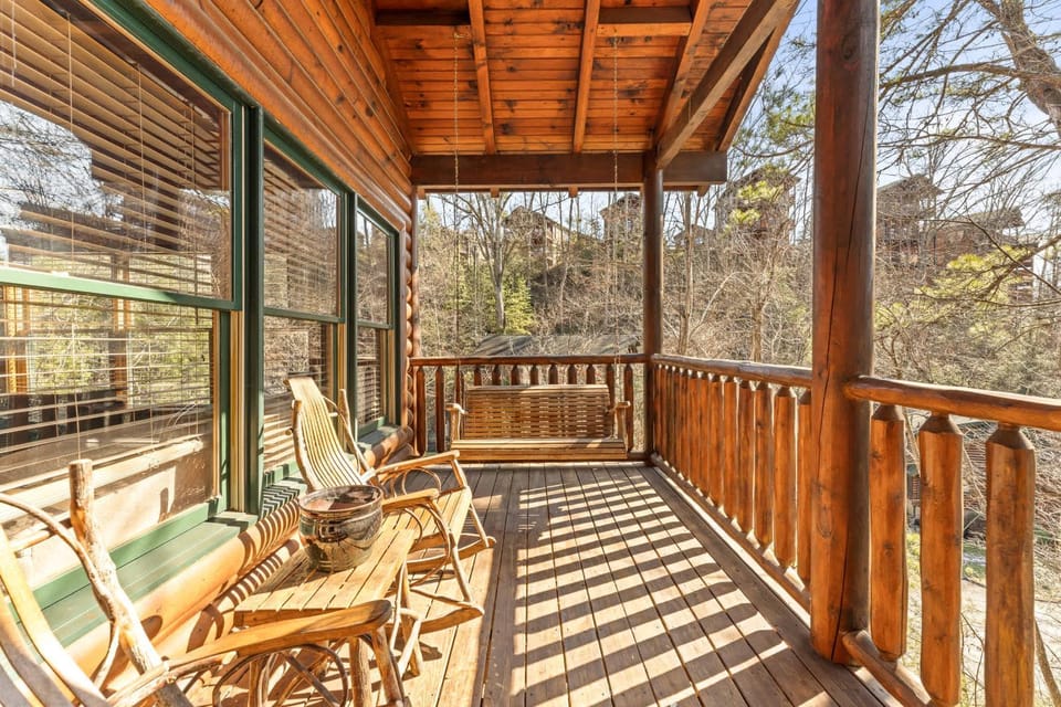 Cozy Cabin Stay for Family of 8 with Hot Tub & Game Room Cabin in Gatlinburg