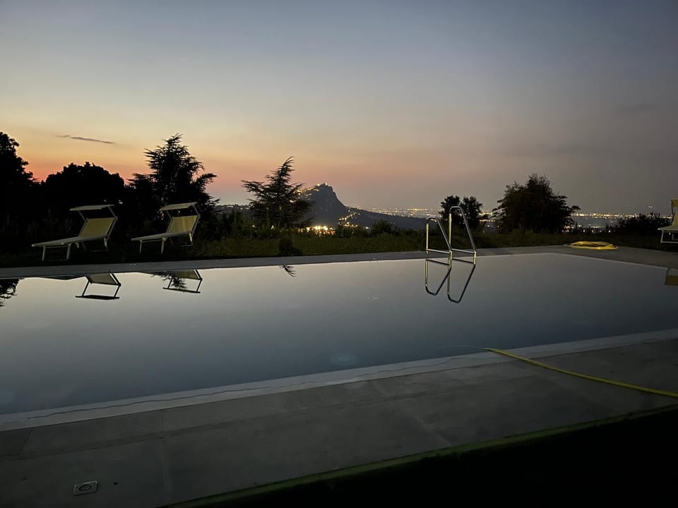 Pool view, Swimming pool, Sunset, sunbed