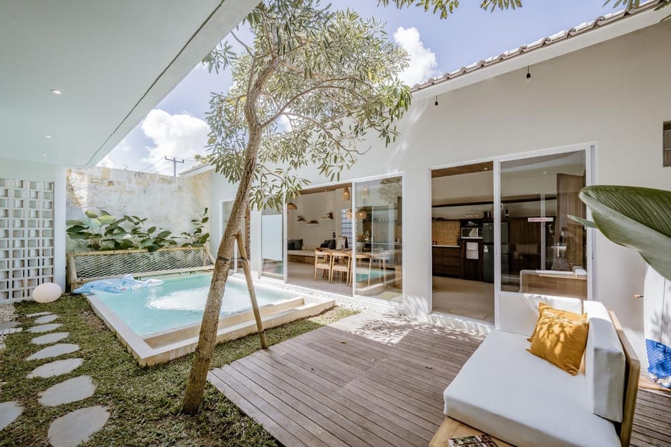 Property building, Patio, Garden, Pool view, Swimming pool
