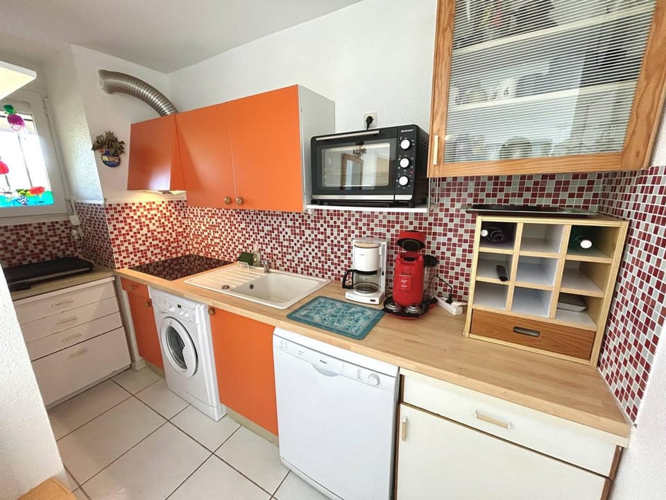 Charmant T2 à Argelès-sur-Mer avec Terrasse et Parking - FR-1-388-242 Apartment in Argeles-sur-Mer