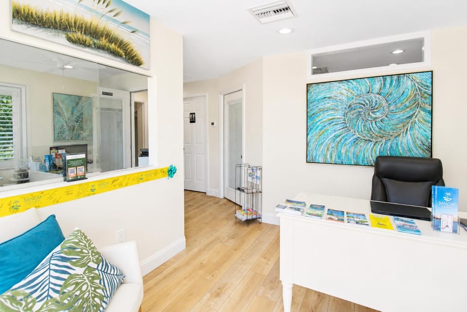 Relaxing 1BR beachfront condo on Sanibel Island 5B2 Apartment in Sanibel Island
