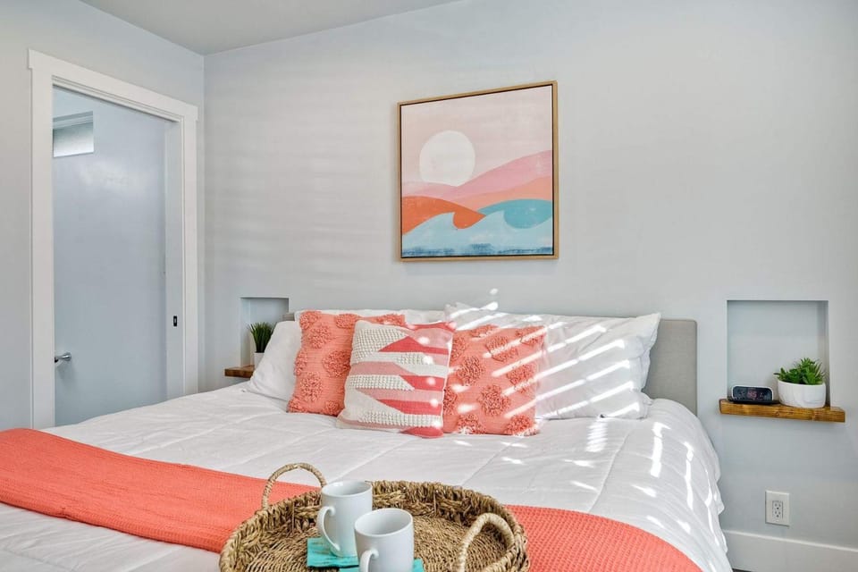 Immaculate 3 BDR in Oceanside - Private Pool & Spa House in Oceanside