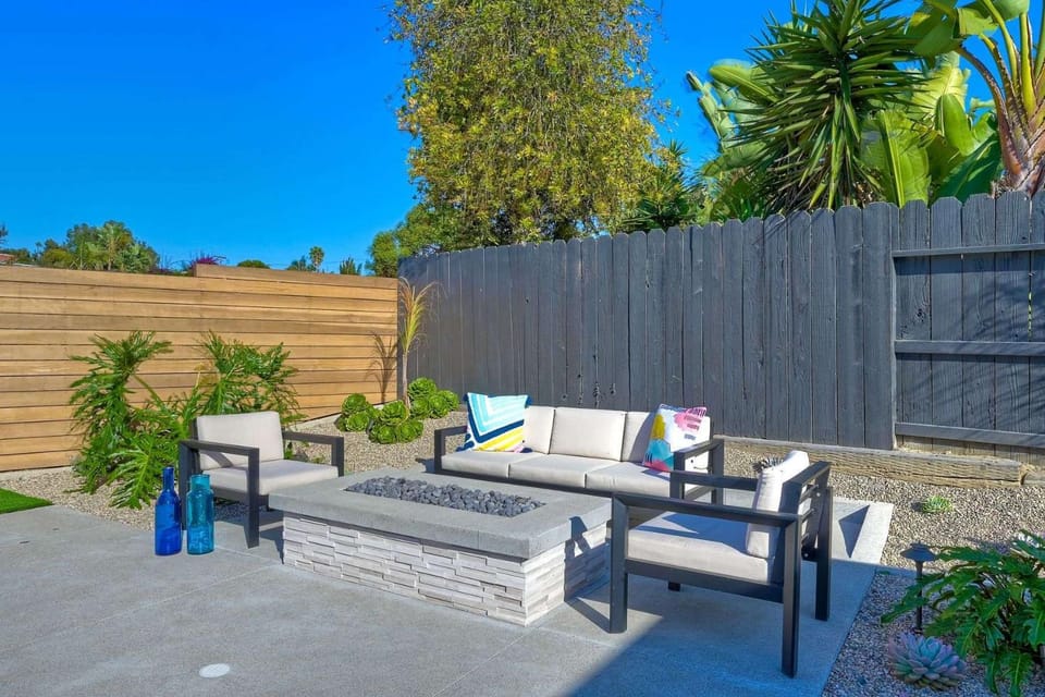 Immaculate 3 BDR in Oceanside - Private Pool & Spa House in Oceanside