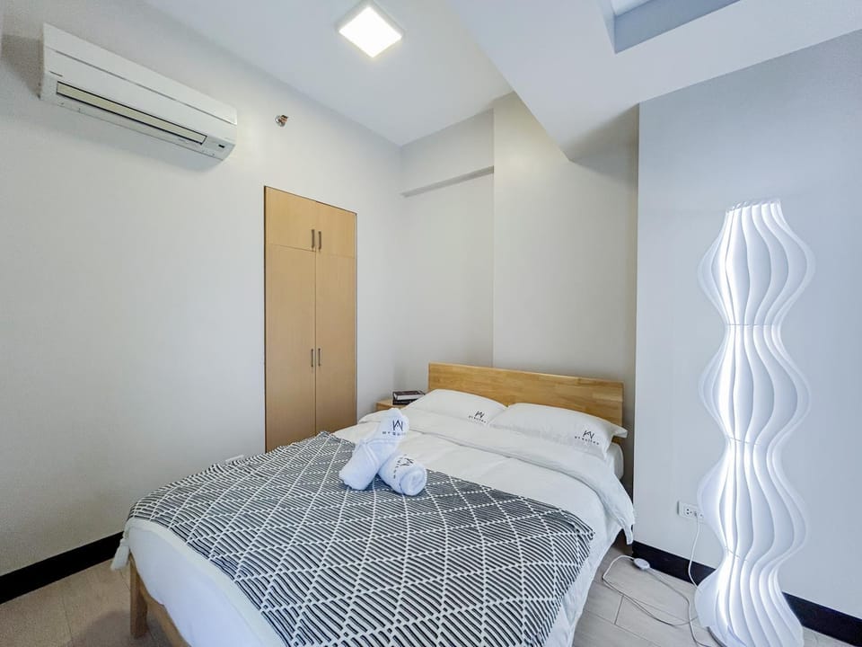 Modish One Bedroom in OPR Apartment in Lapu-Lapu City