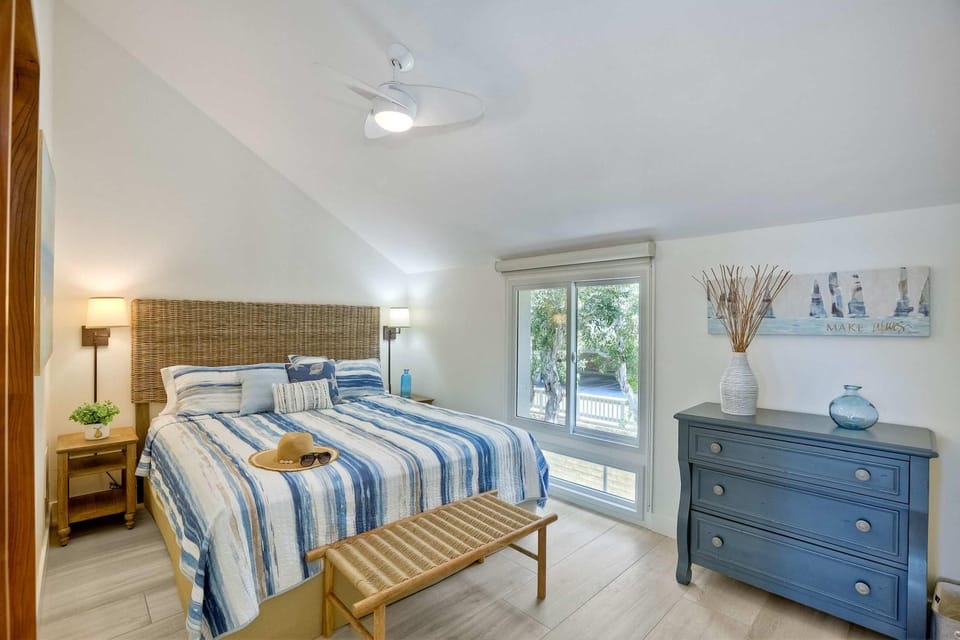 Seaside Sunset House in Carlsbad