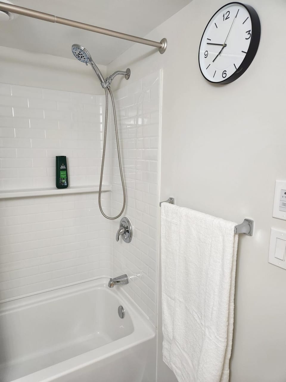 F&B Exquisite Guest room Apartment in Winnipeg