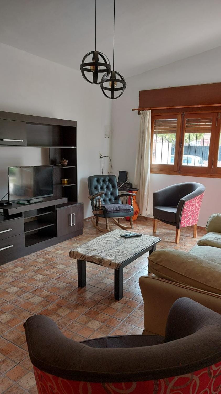 Casa a 800 mts de pleno centro - NO RECIBO GRUPO DE JOVENES House in Villa Carlos Paz