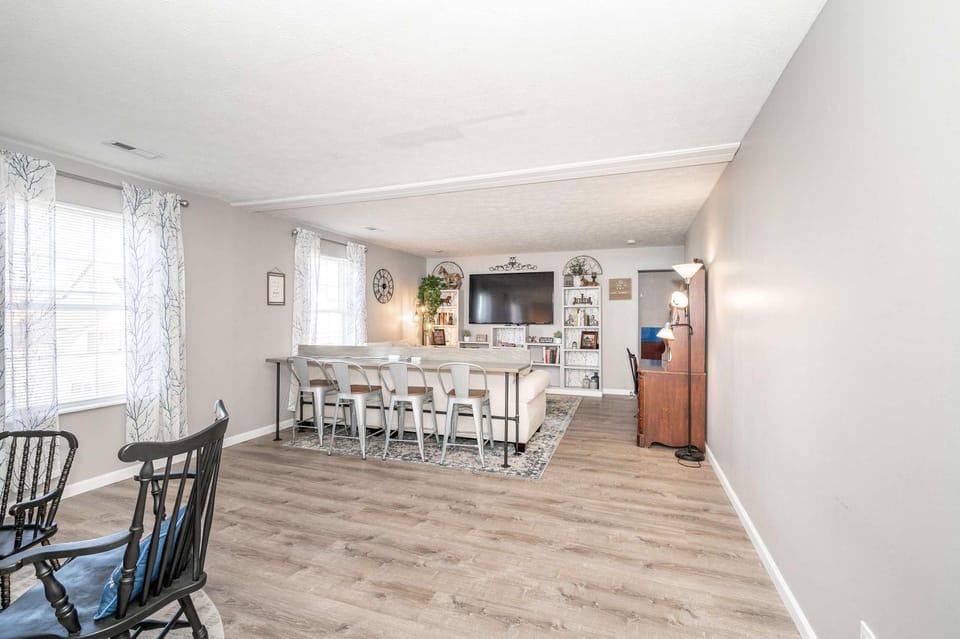 Arkstone Retreat Suites - 3 in 1 House in Williamstown