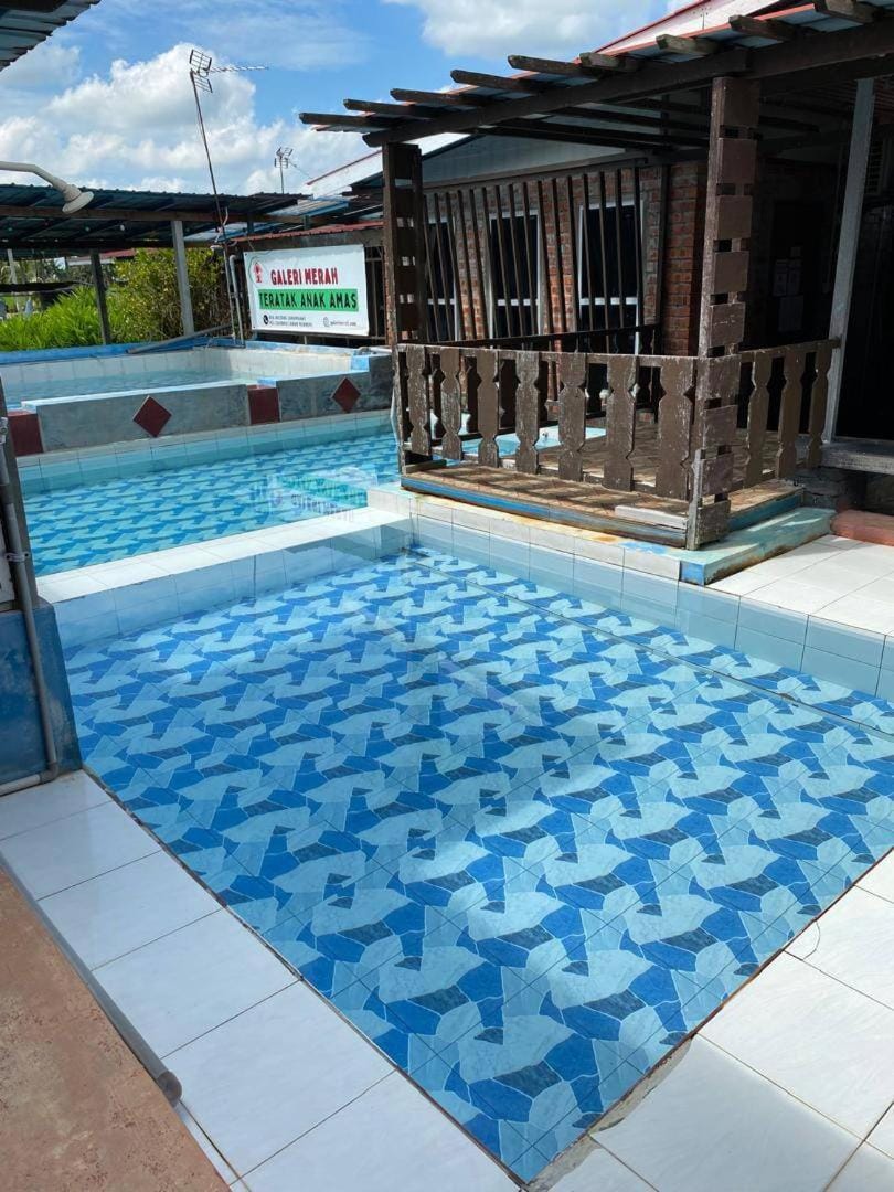 Galeri Merah Teratak Anak Amas Vacation rental in Selangor, Malaysia