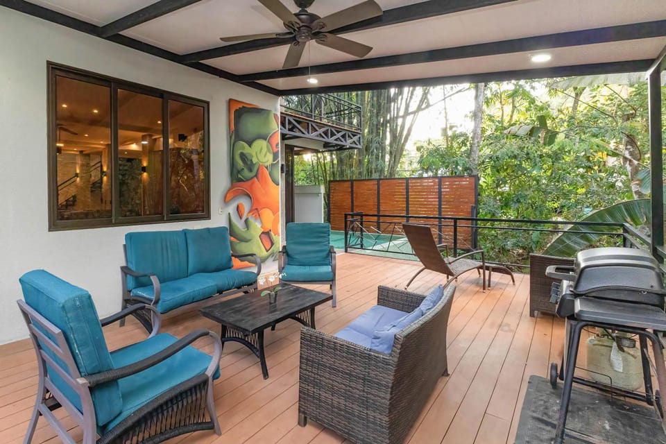 Casa de Agua, A Jungle Retreat in Manuel Antonio Villa in Quepos