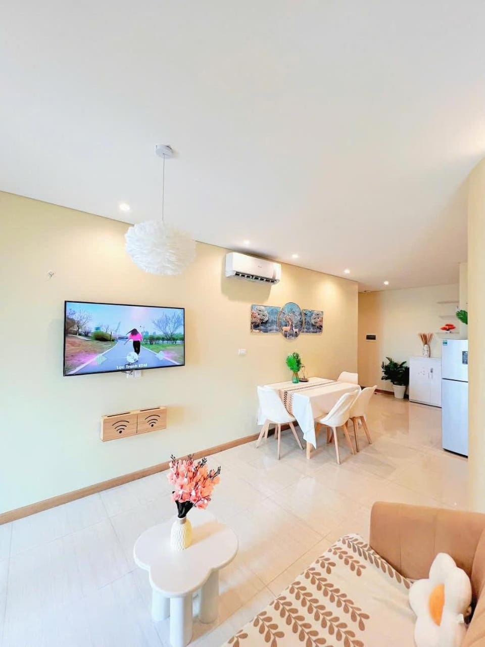 Homestay Hạ Long Apartment in Vietnam
