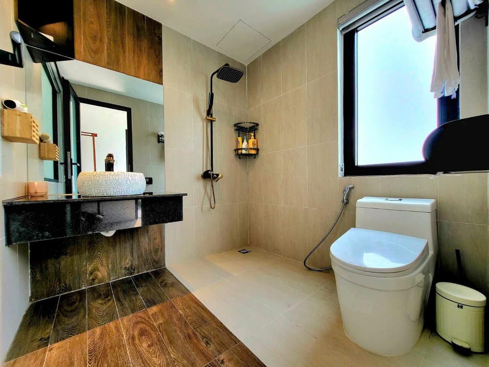 Toilet, Bathroom