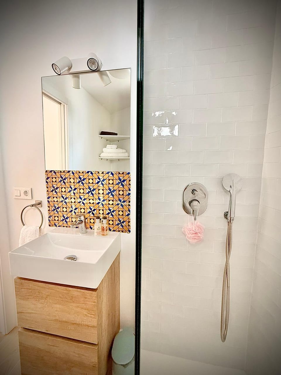 Shower, Bathroom
