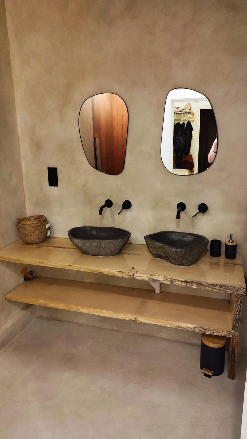 Shower, Bathroom, Decorative detail