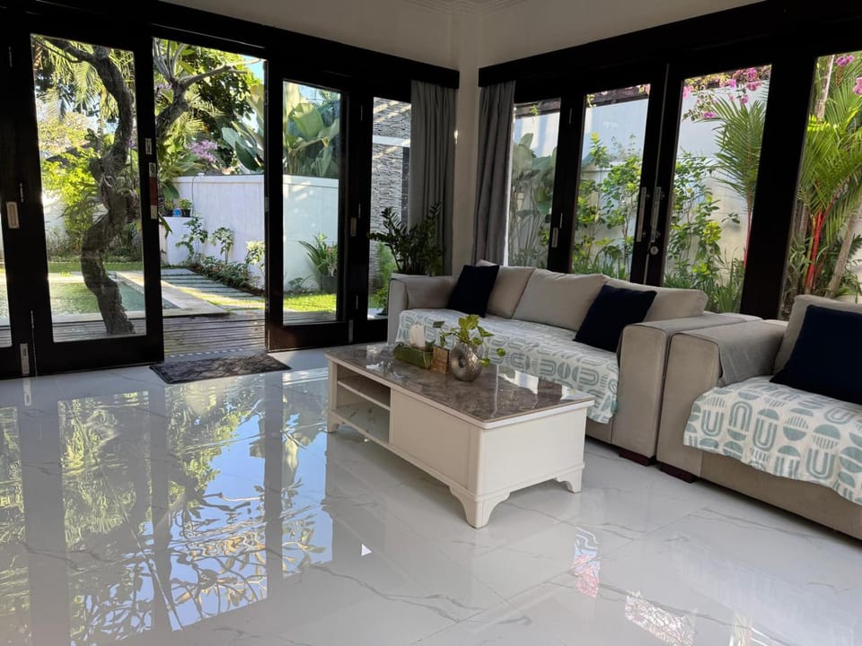 Private Villa In Umalas Bali Villa in North Kuta