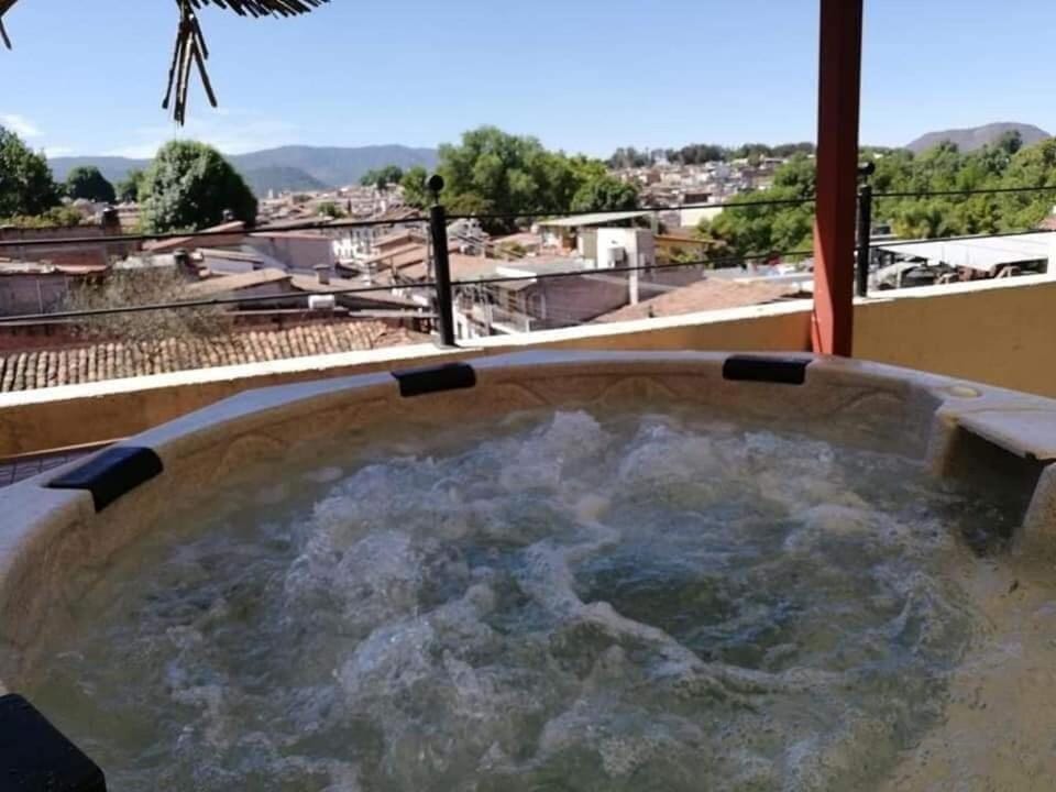 departamento grande en valle de bravo Apartment in Valle de Bravo
