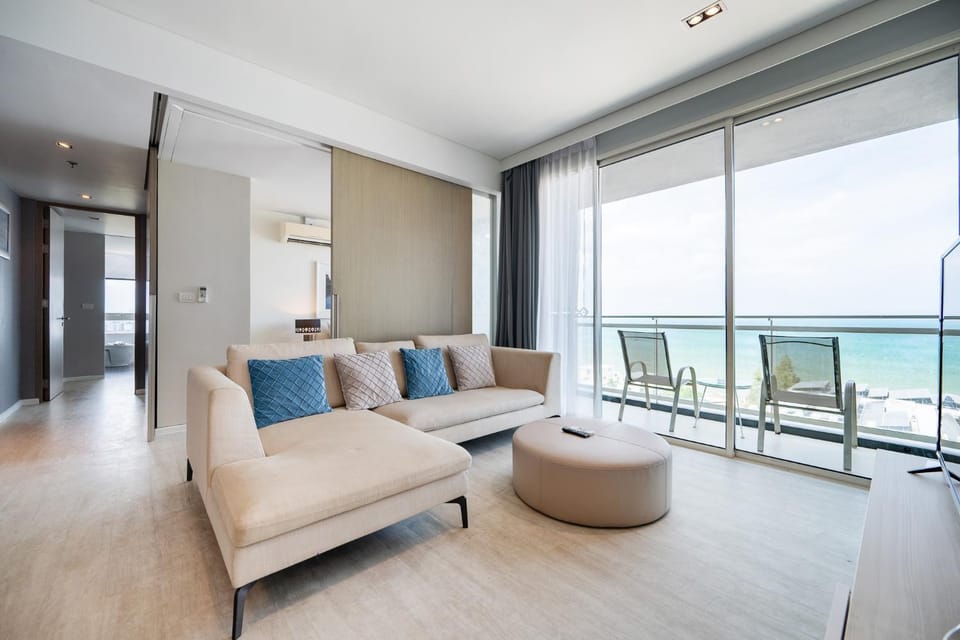 3BR Seaview - Veranda Pattaya - Luxe Apartment in Pattaya City