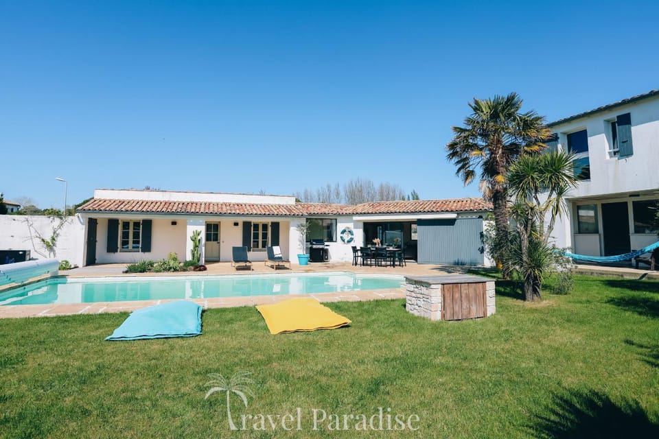 Villa Aurora Villa in Nouvelle-Aquitaine