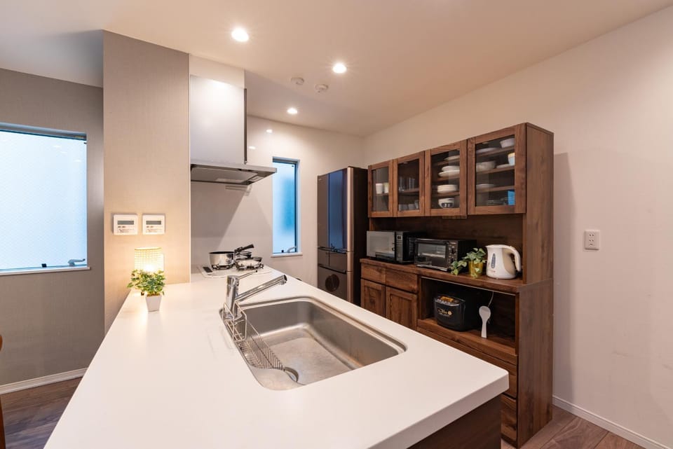 Kitchen or kitchenette