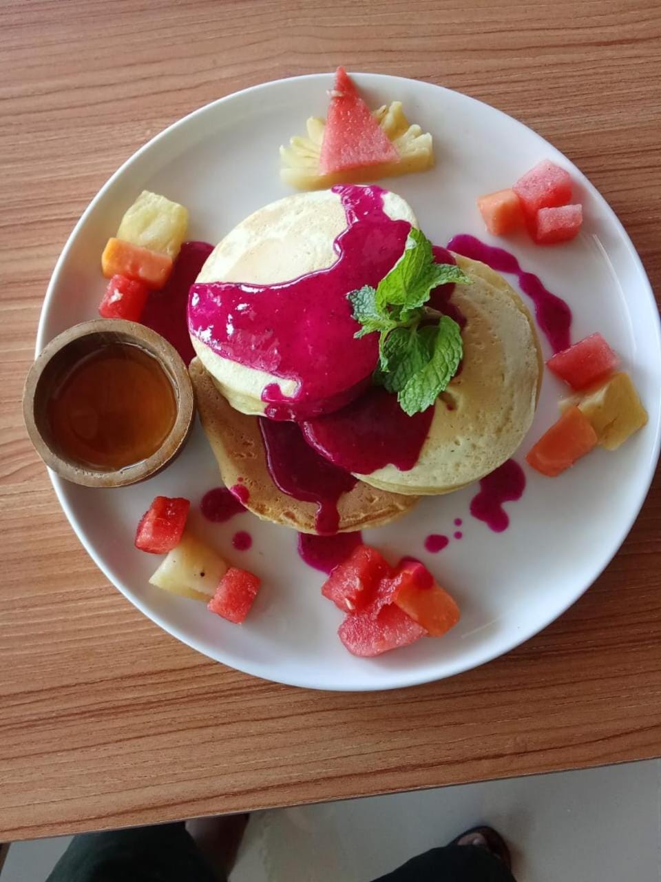 Restaurant/places to eat, Food, Breakfast, Continental breakfast