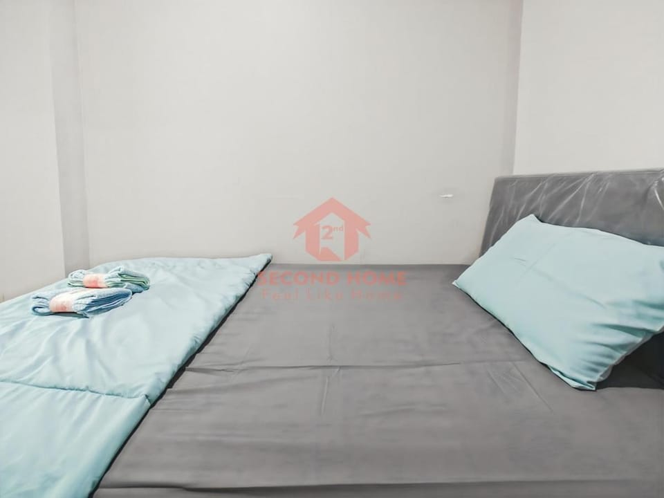 Stylish 2BR MOI Apt with Pool, Gym, Wi-Fi Apartment in Jakarta