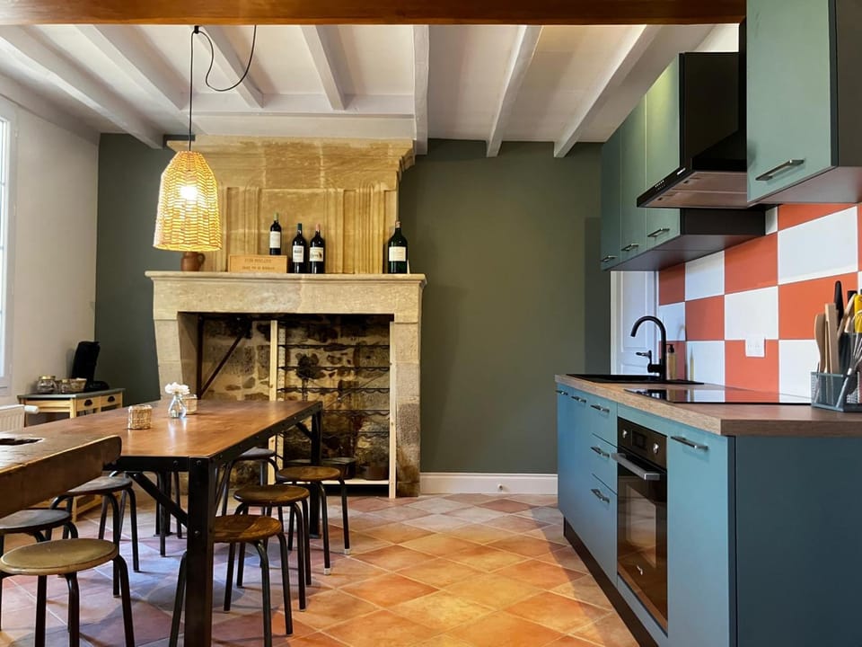 Maison La Source House in Nouvelle-Aquitaine