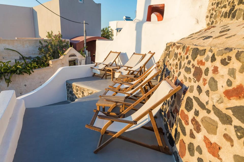 Balcony/Terrace, sunbed