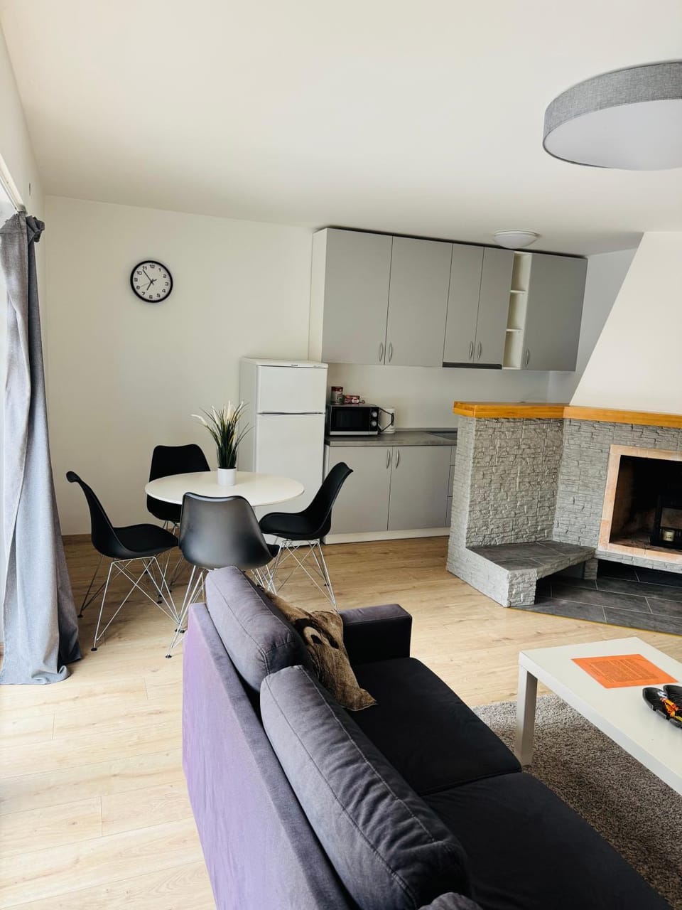 V36 House - jaukus namelis prie baseino Palangoje Apartment in Palanga