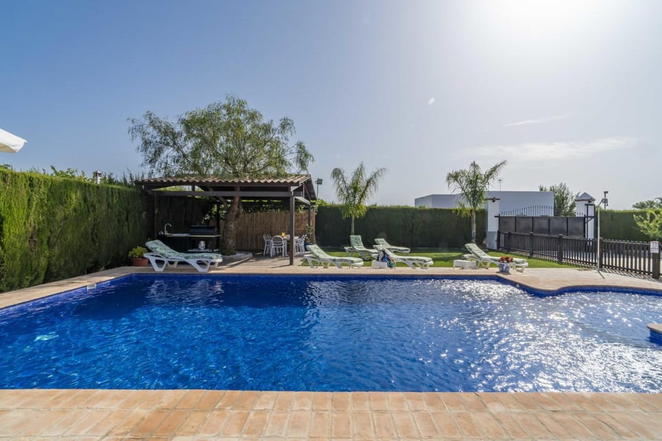 BBQ facilities, Garden, Solarium, Garden view, Pool view, Swimming pool